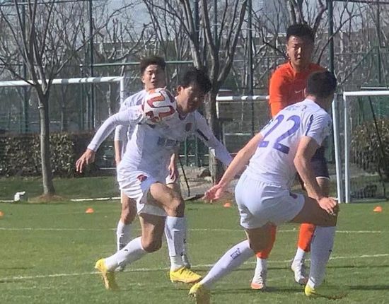 日穴网